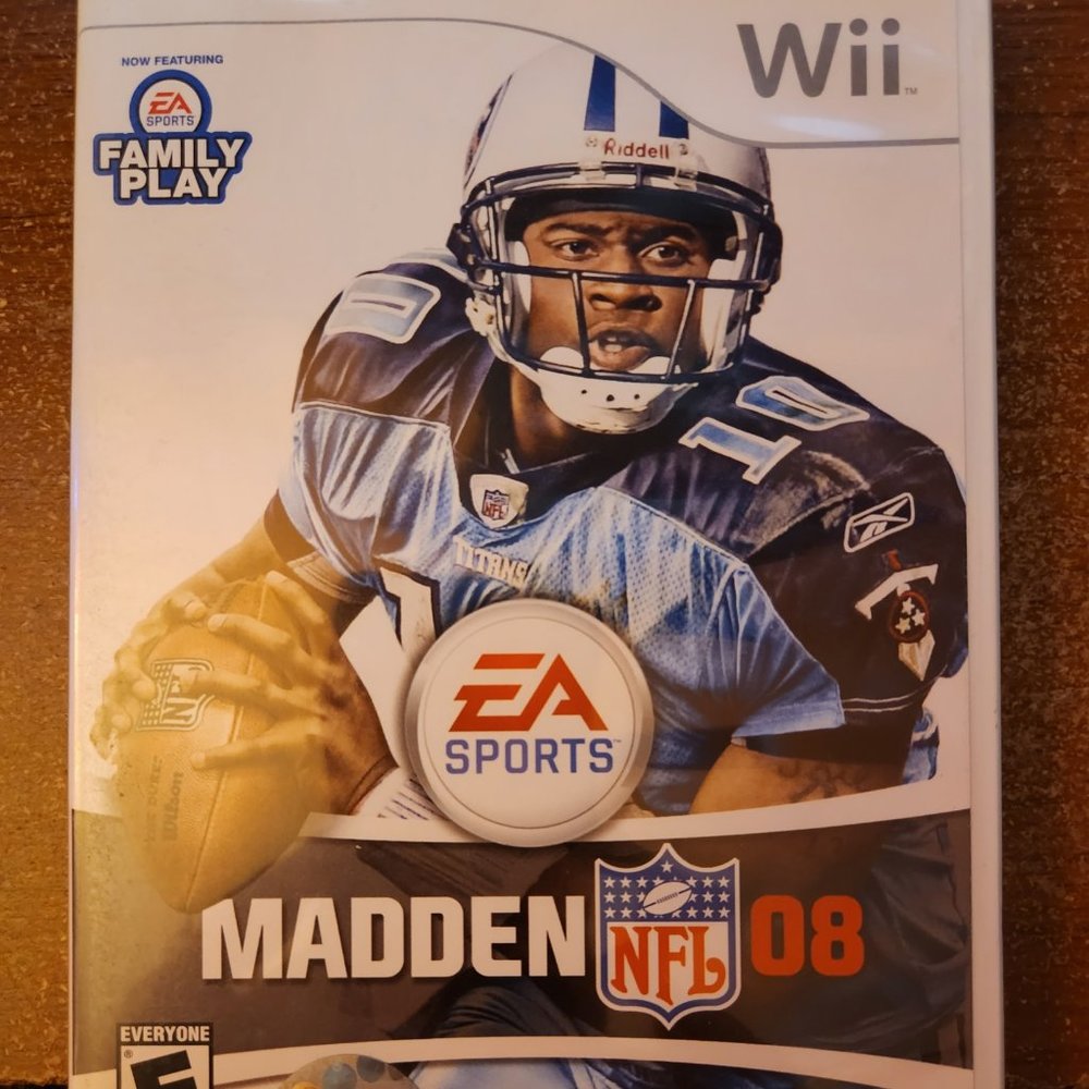 Great Condition !! Nintendo Wii ~Madden 2008 Football Game